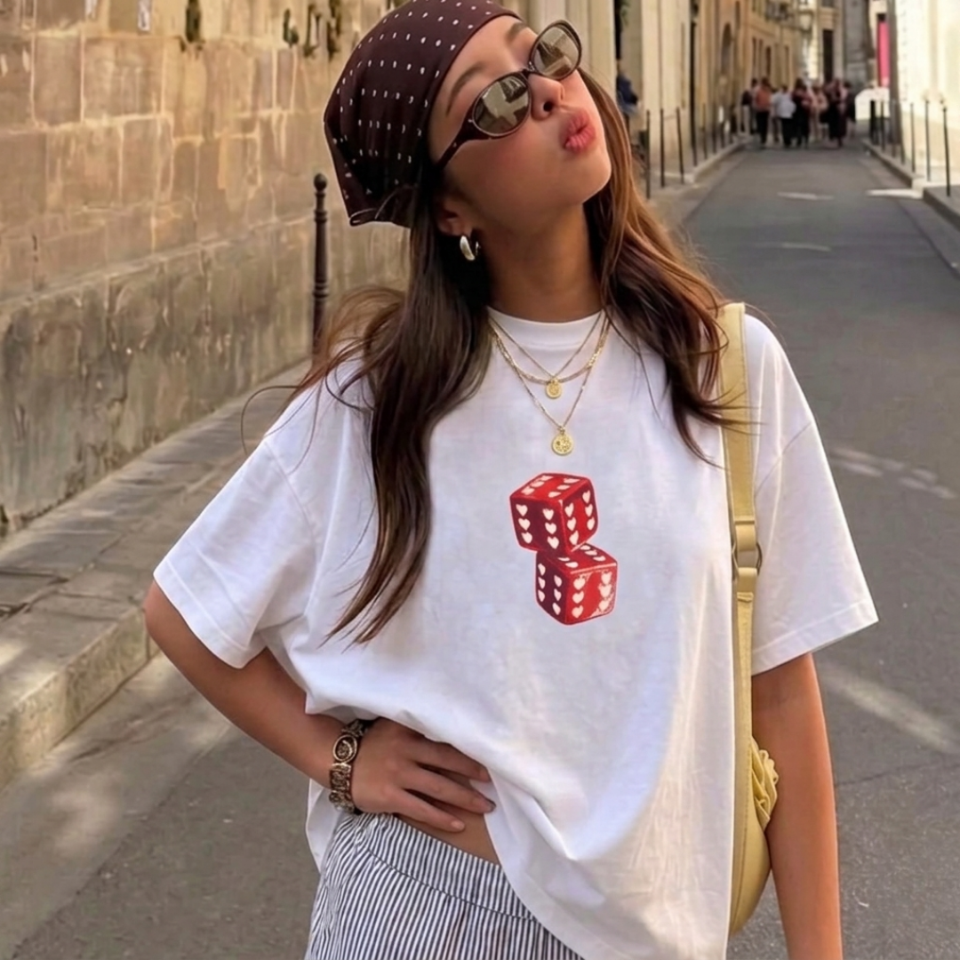 Hileli Zarlar Baskılı Oversize Tişört