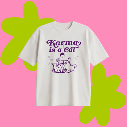 Karma is A Cat Baskılı Oversize Tişört